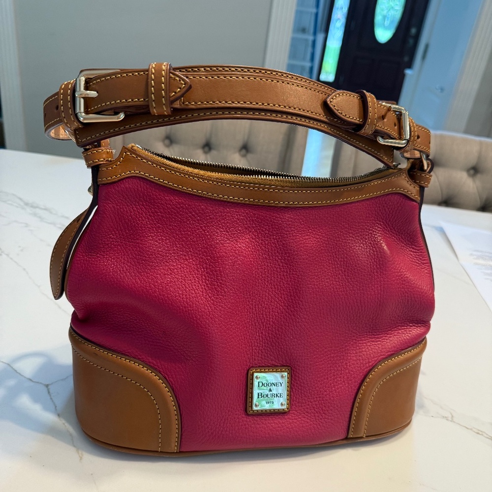 Dooney & Bourke bag